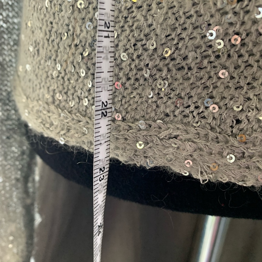 Moda silver sequined sweater wrap - Picture 7 of 10